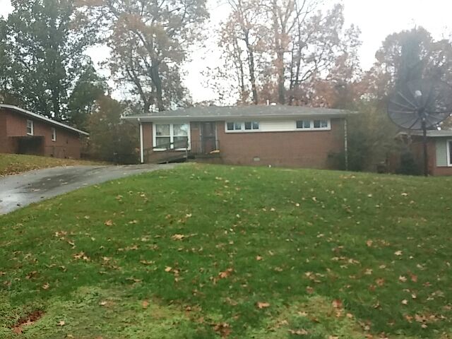 1st image of 4208 Hampshire Dr