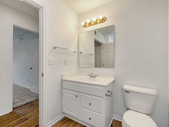 5th image of 101 NW 8th St Unit 106