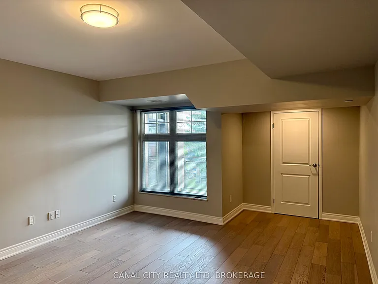 10 Albert St E #303 — Photo 19
