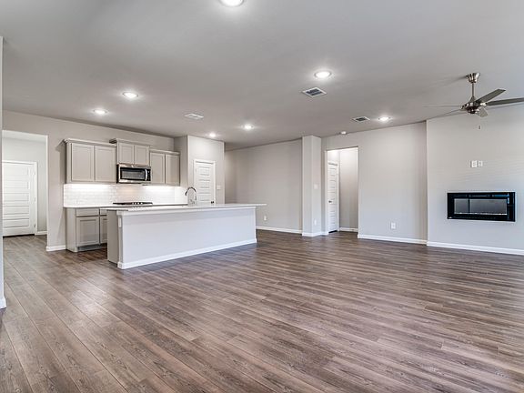 4th image of 5164 Appalachian Dr