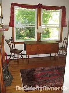 5th image of 13 Elizabeth Ln