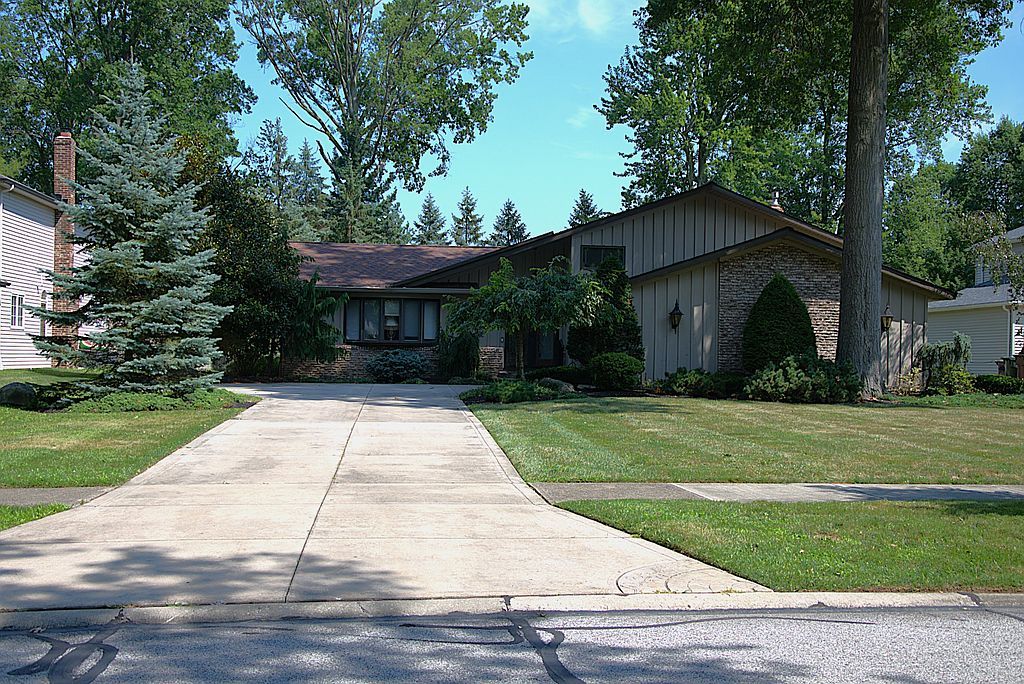Real estate listing image