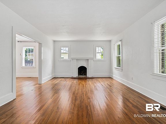 5th image of 1159 Palmetto St