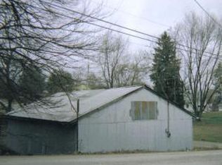 1718 E St, Bedford, IN 47421