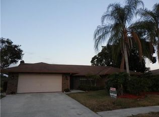 144 Valencia St, Royal Palm Beach, FL 33411