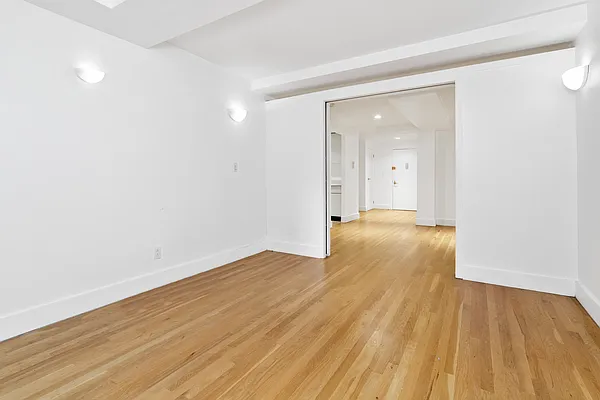 Rented by REAL New York | media 8