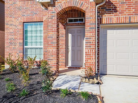 2nd image of 32638 Harvest Valley Dr