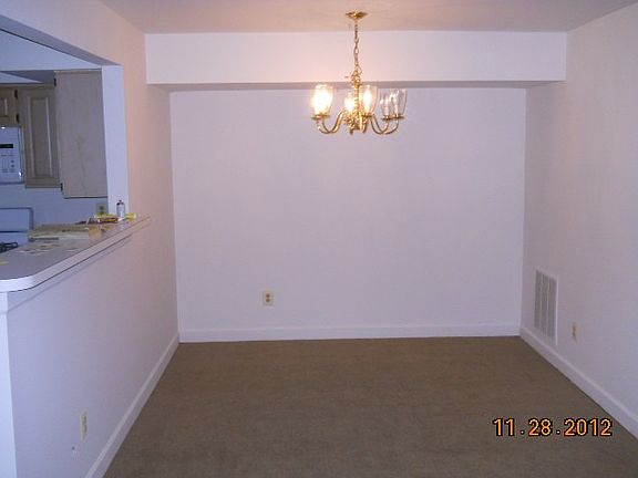 5th image of 12241 Fairfield House Dr APT 303B
