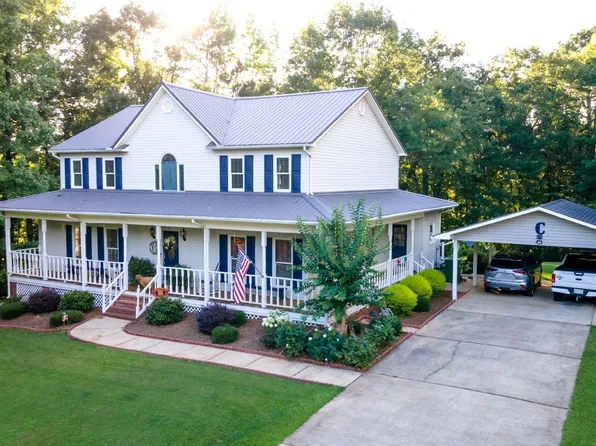230 Pine Ridge Dr, Lineville, AL 36266