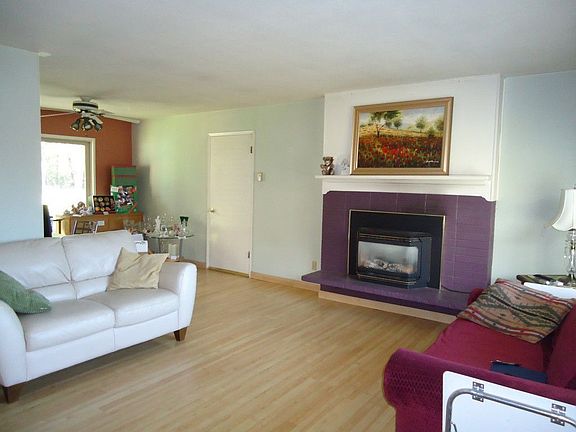 2nd image of 700 Lions Park Ln