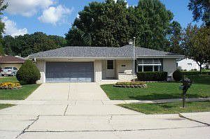 1st image of 2036 E Montana Ave