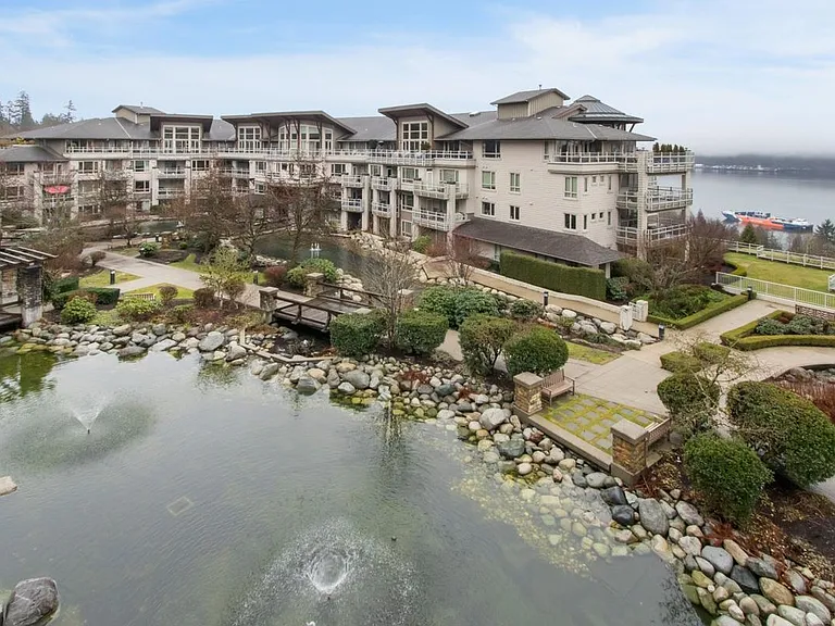 580 Raven Woods Dr #405 — Photo 10