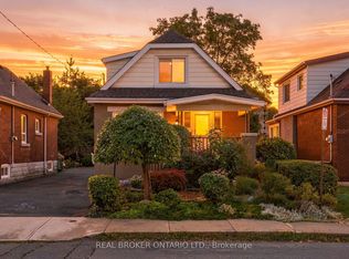 51 Barons Ave N, Hamilton, ON L8H5A3