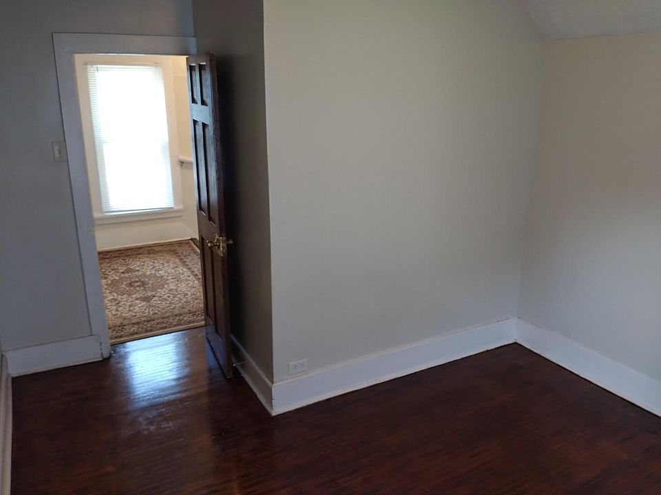 1st image of 2720 Girard Ave N