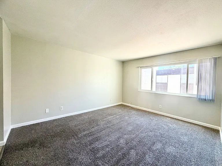 1405 Vegas Valley Dr #298 — Photo 25