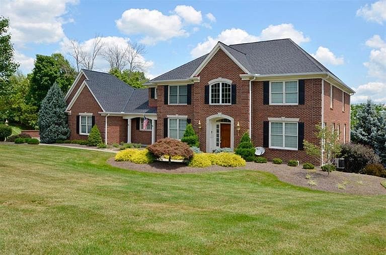 1st image of 6540 Wyndwatch Dr