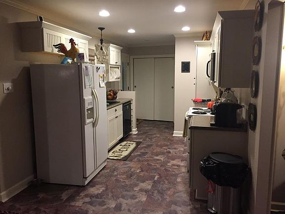 2nd image of 501 Mount Vernon Dr