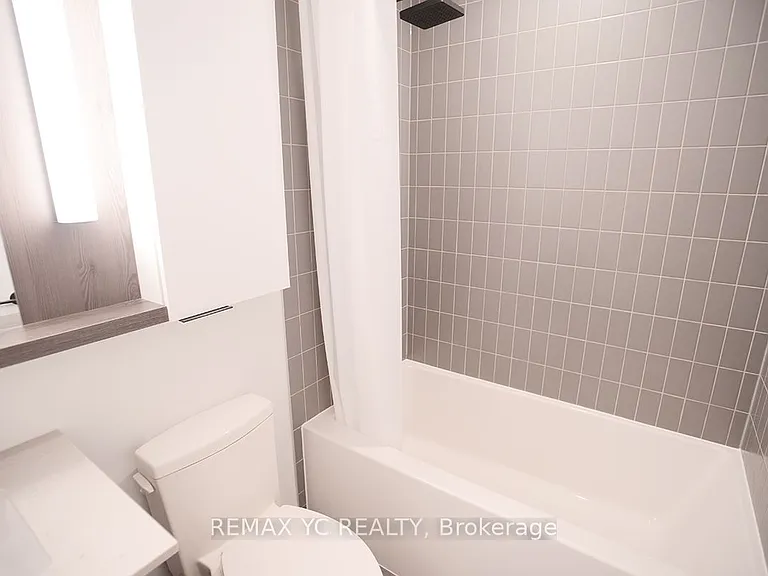 5 Defries St #1601 — Photo 9