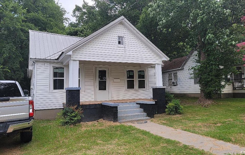 1st image of 1012 Hobson Ave