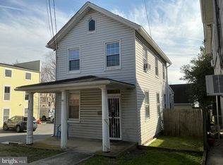 910 Montgomery St #A, Laurel, MD 20707