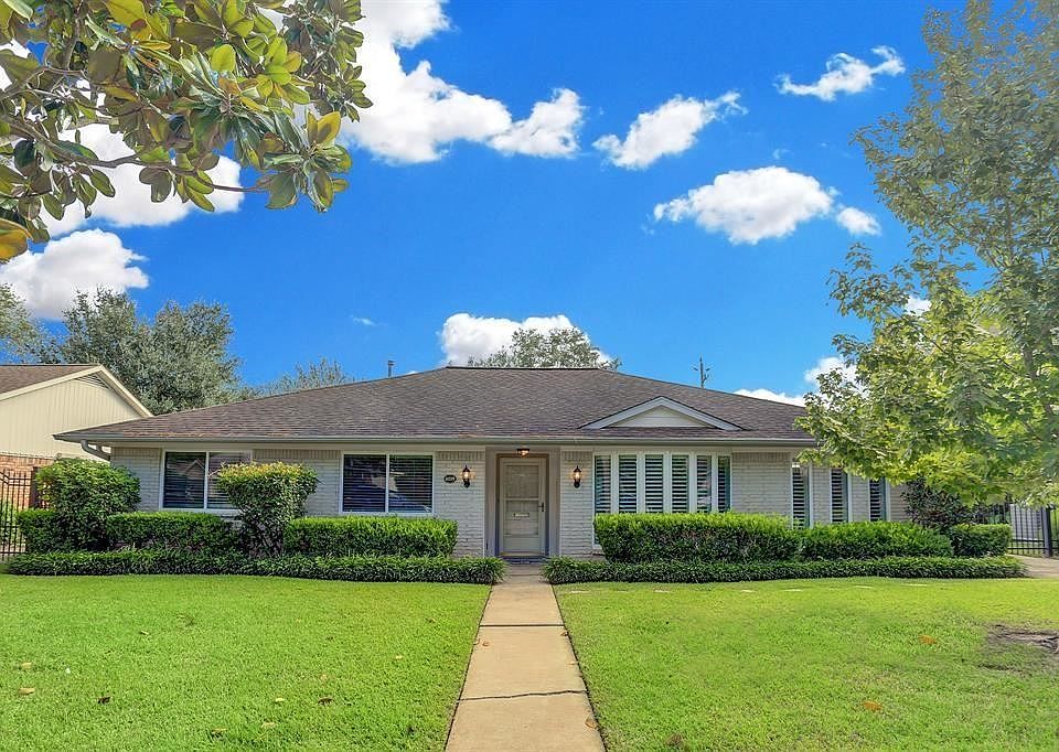 1st image of 6119 Bayou Bridge Dr