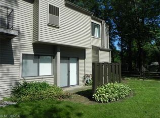 38415 North Ln #109-D, Willoughby, OH