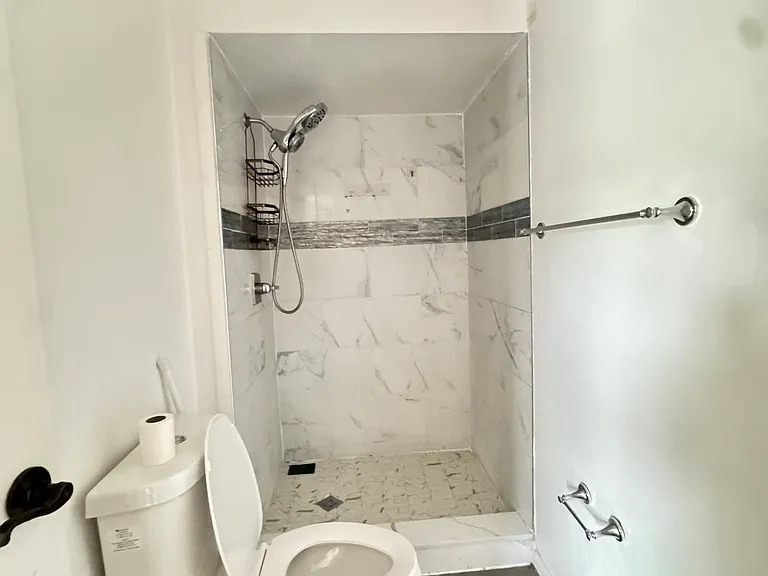 1413 Manor Dr NE #1413 — Photo 6