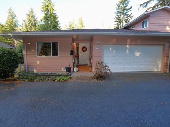 1585 Field Rd #312, Sechelt, BC V7Z 0H1