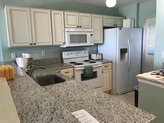 4th image of 515 Hayes Ave APT 22