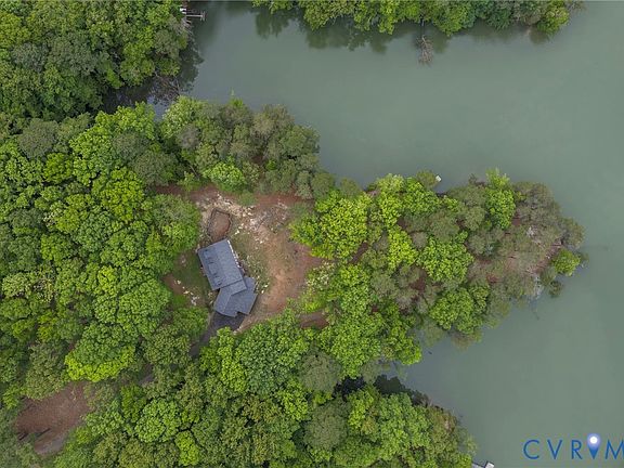 3rd image of 625 Whispering Pines Rd