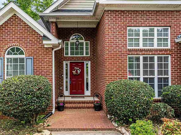 4th image of 520 Sugarloaf Dr