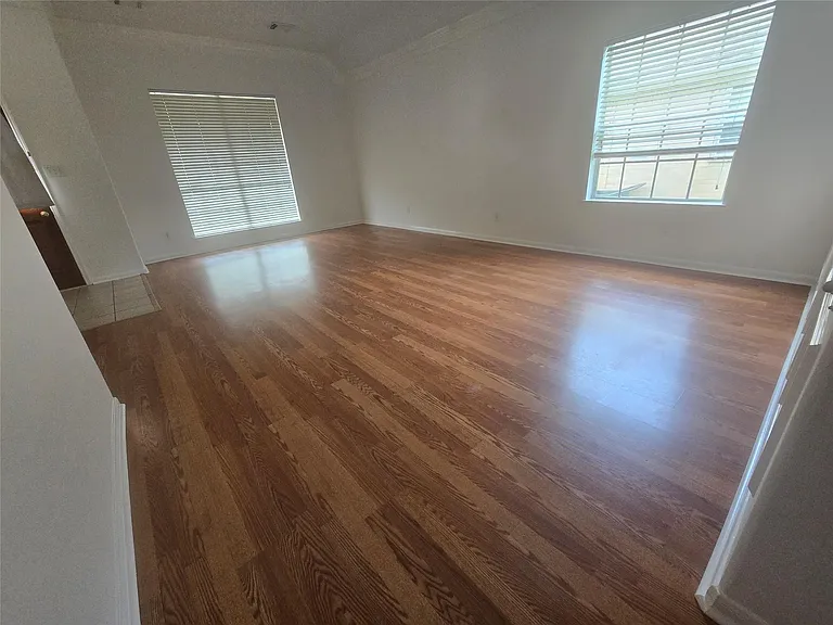 4814 Windy Way — Photo 2