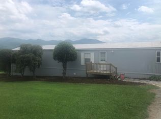 2170 Siam Rd, Elizabethton, TN 37643