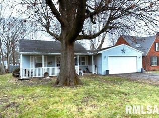 1844 Mound Rd, Jacksonville, IL 62650