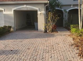 8285 Via Leonessa, Boca Raton, FL 33433
