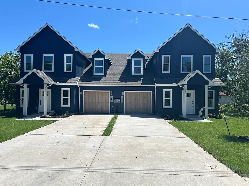309 W Cedar St #307