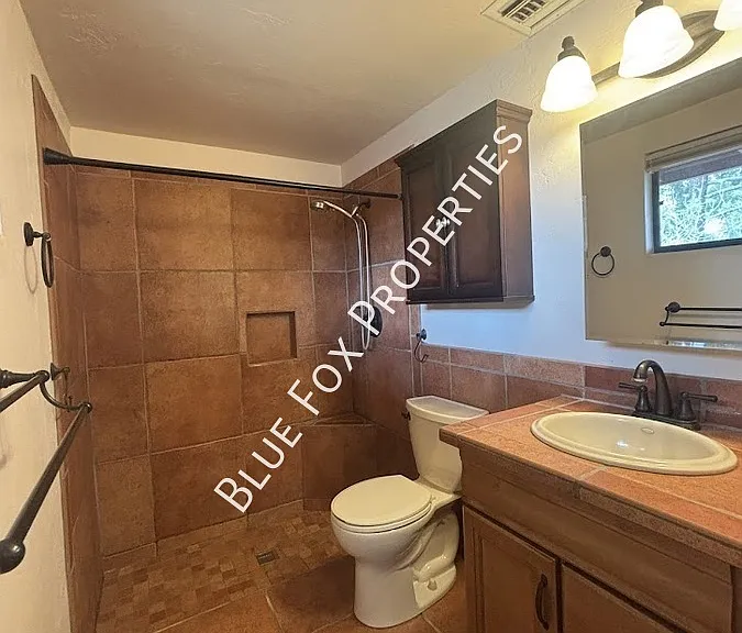 729 N Alamo Ave — Photo 26
