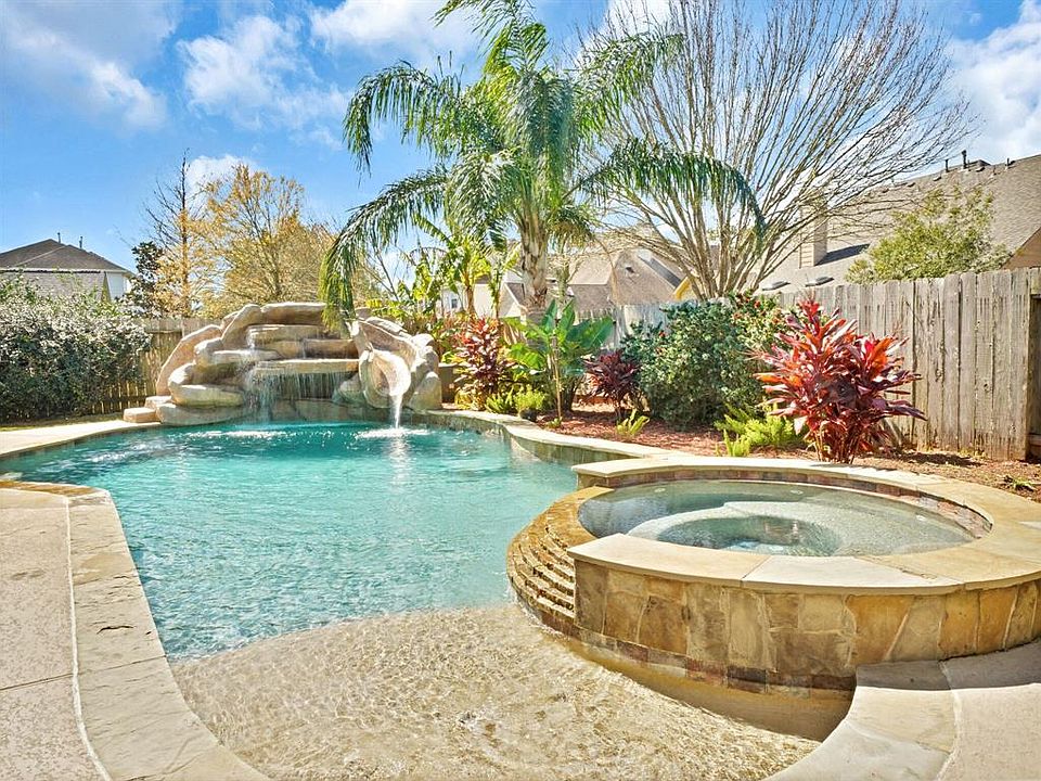 1st image of 2629 Aztec Ct