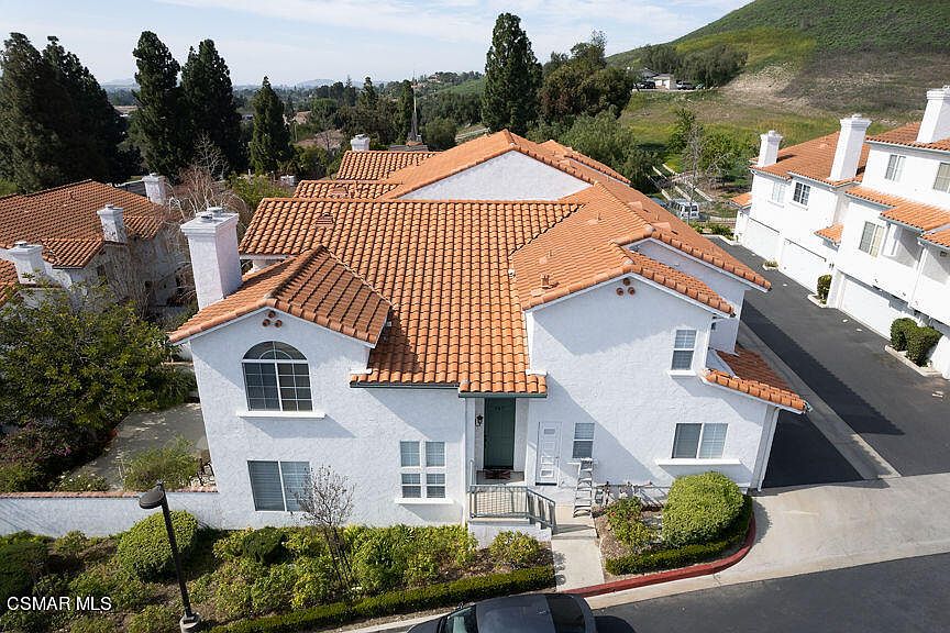 1st image of 347 Westlake Vista Ln