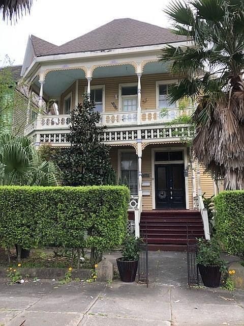 1st image of 1819 Broadway St