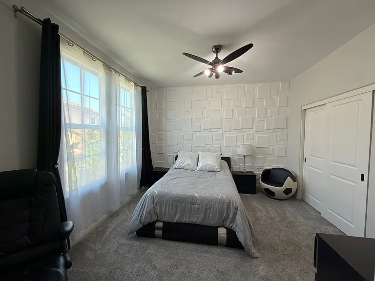 2327 Kyanite Pl — Photo 35