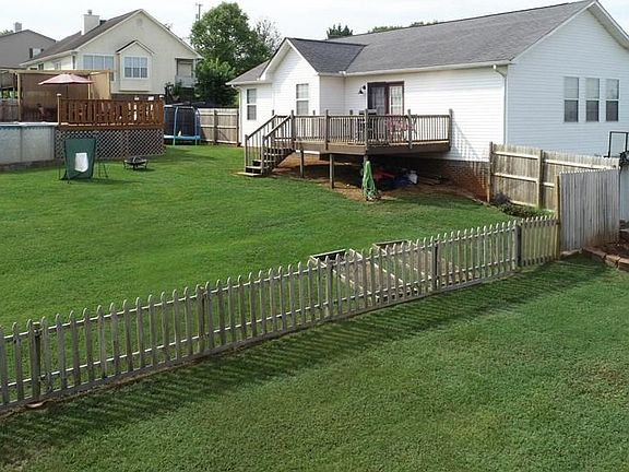 4th image of 1000 Beth Dr