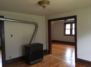 3909 N 10th St, Milwaukee, WI 53206