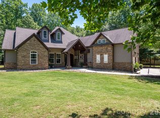 489 Evergreen Rd, Clover, SC 29710