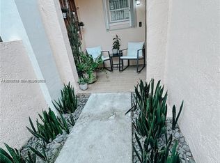 11807 SW 99th Ln #1, Miami, FL 33186