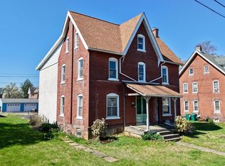 418 Derstine Ave, Lansdale, PA