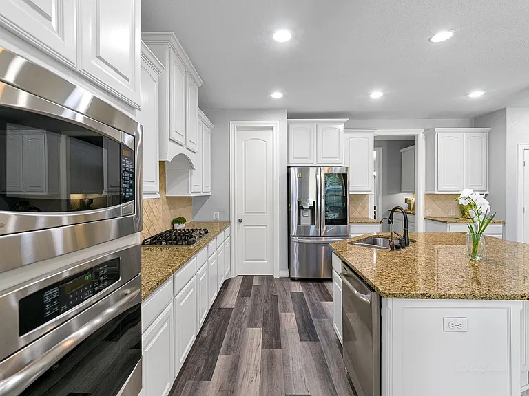 27703 Lodgemist Ct — Photo 11