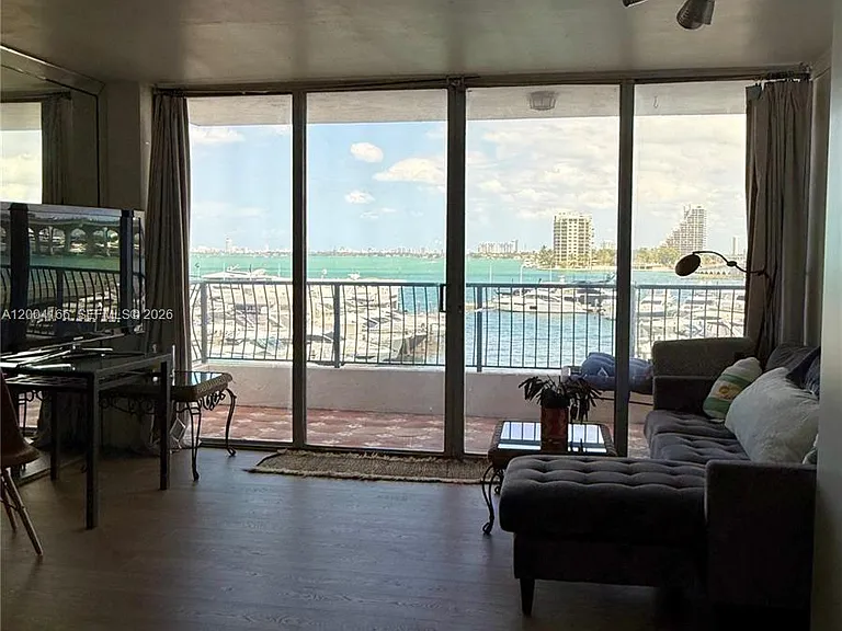 555 NE 15th St #420 — Photo 9