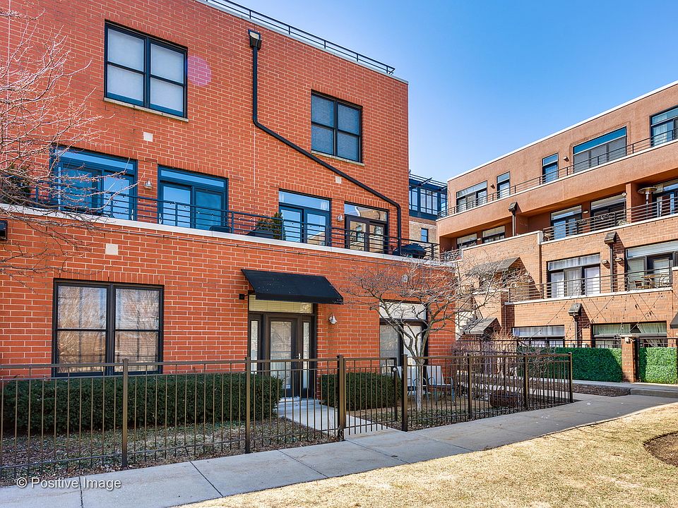 1st image of 2929 N Western Ave #43E2