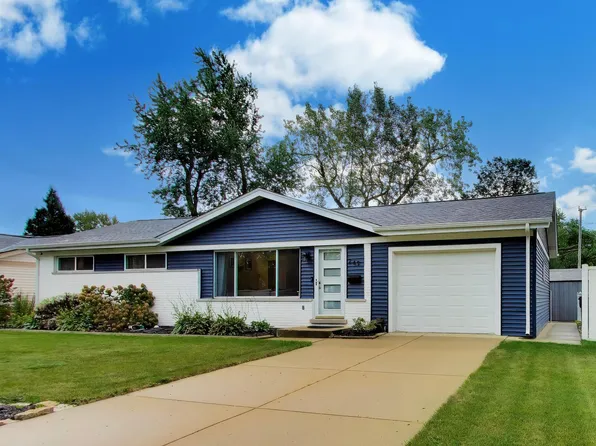 249 W Daniels Rd, Palatine, IL 60067